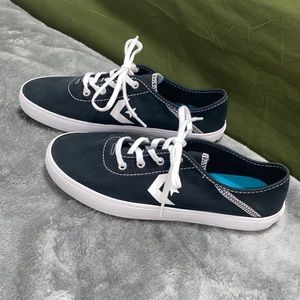 Black & White Converse